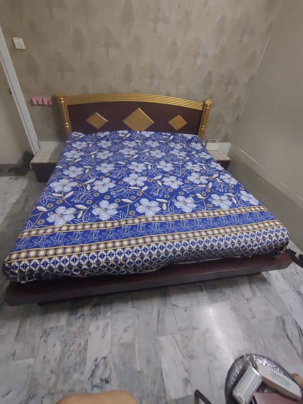 wooden bed set 1