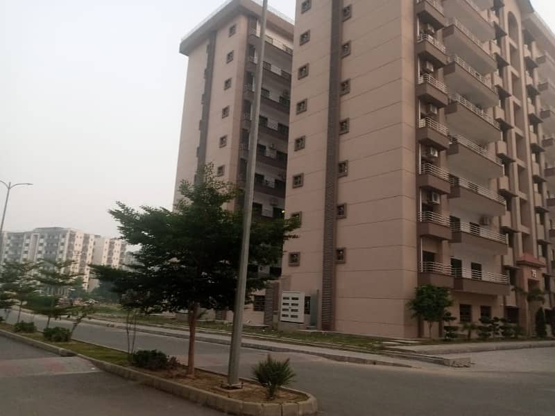 10 Marla 3 Bed Flat For Sale In Askari 11 Lahore 5