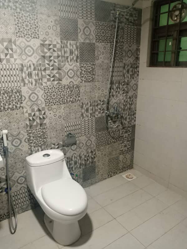 12 Marla 4 Bed Flat For Sale In Askari 11 Lahore 1