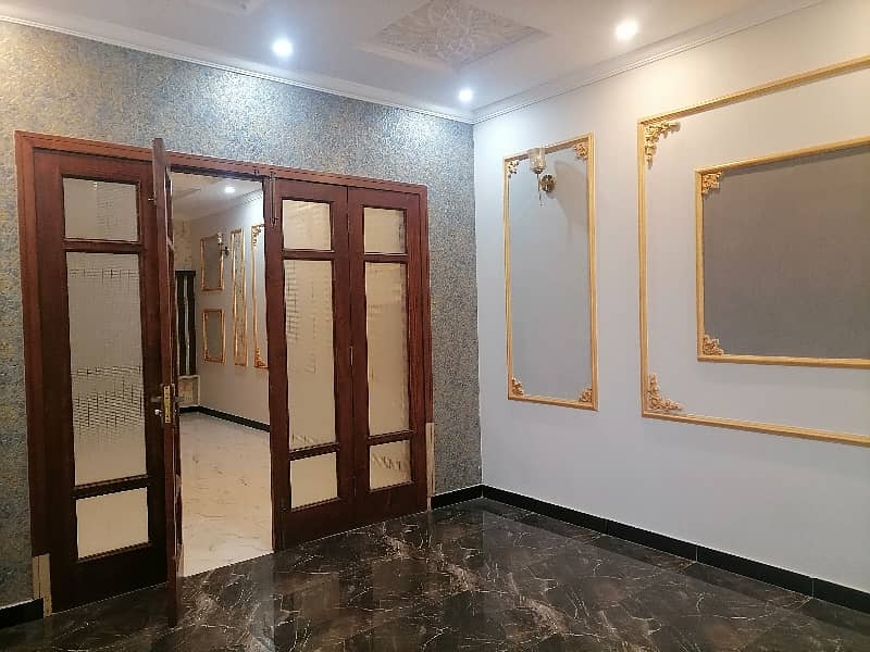 Nasheman-e-Iqbal Phase 2 - Block A House Sized 10 Marla For sale 7