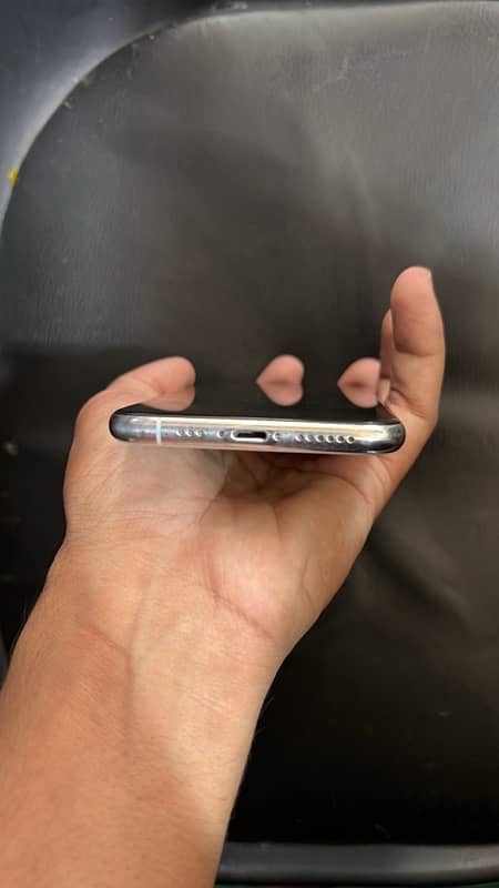 iphone 11 pro 64gb pta approved 4