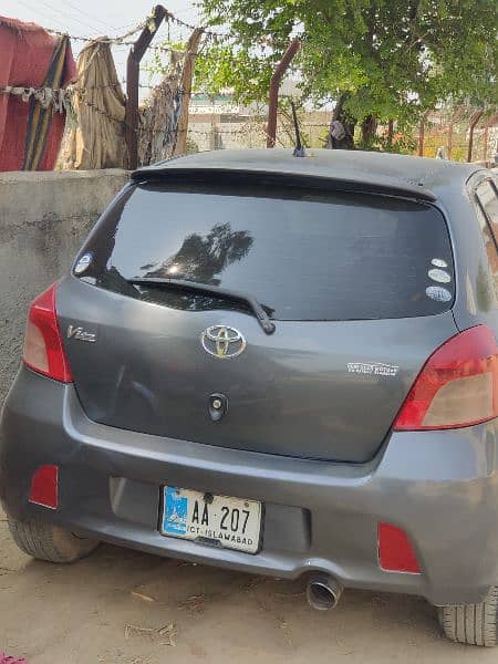 Toyota Vitz 2007 1