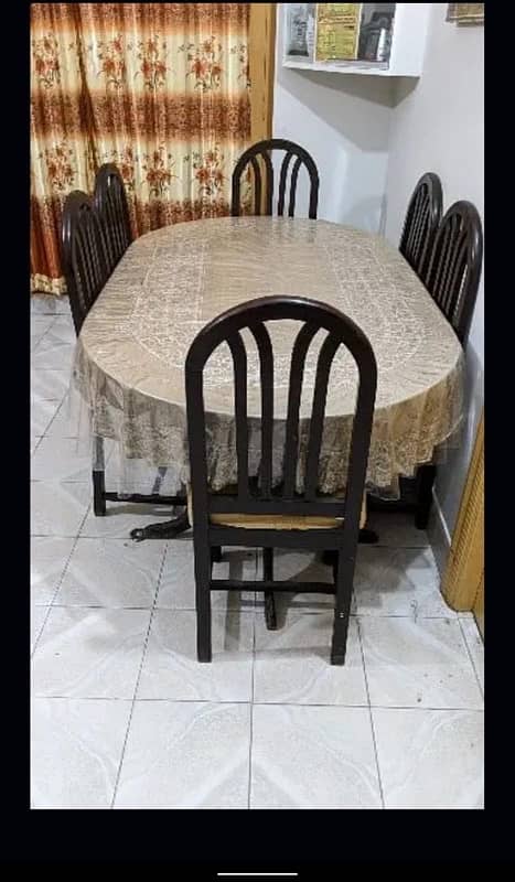 Dining Table 0