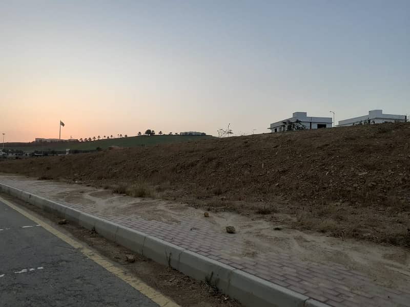 Premium 250 Sq. Yards Residential Plot in Bahria Paradise - Allotment in Hand 5