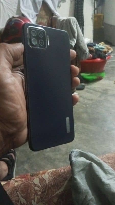 oppo f17 8 gb 128 official pta just panel change all ok 1