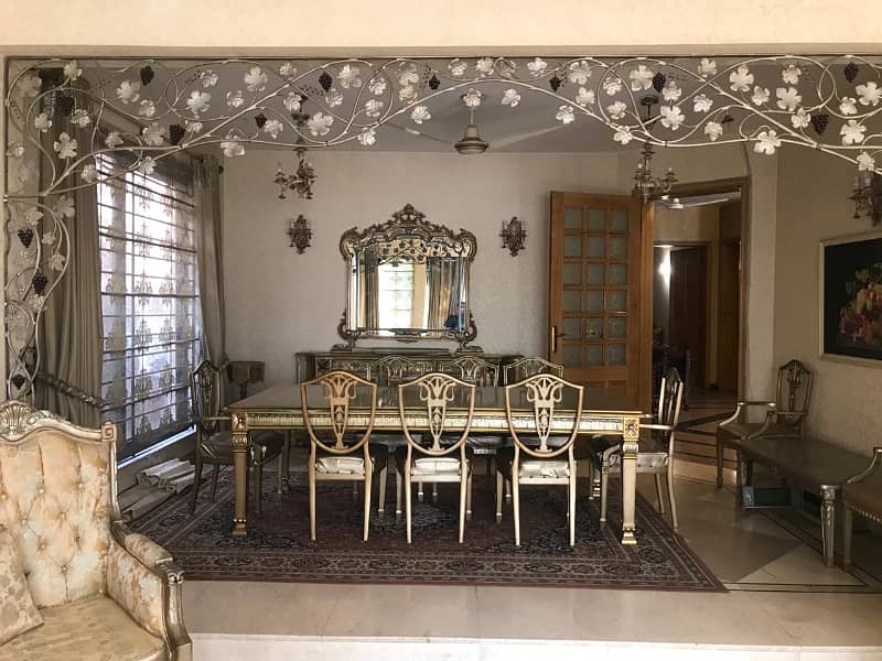 DECENT AND CLOSE END STREET HOUSE AVAILABLE FOR SALE F-11/4 ISLAMABAD 2