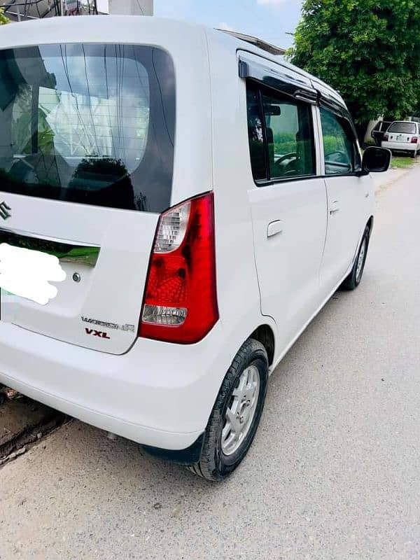 Suzuki Wagon R 2018 4