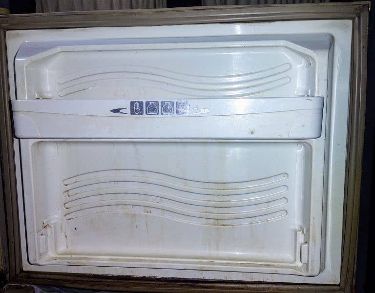 Dawlance fridge Model 9170 4