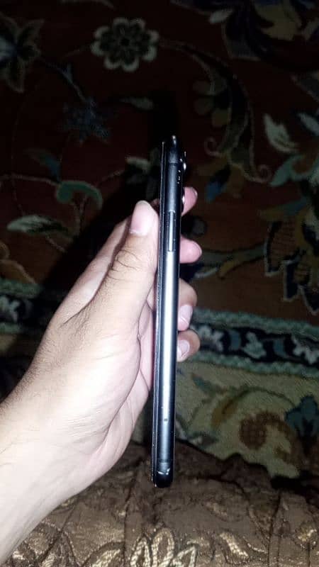 iphone 11 128 GB 3