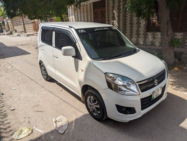 Suzuki Wagon R 2018 1