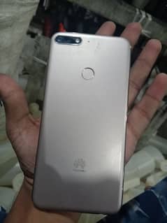 Huawei y7