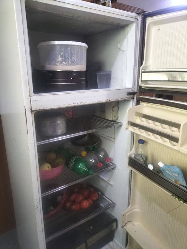 Refrigerator Home Used Good Condition Urgent Sale 1