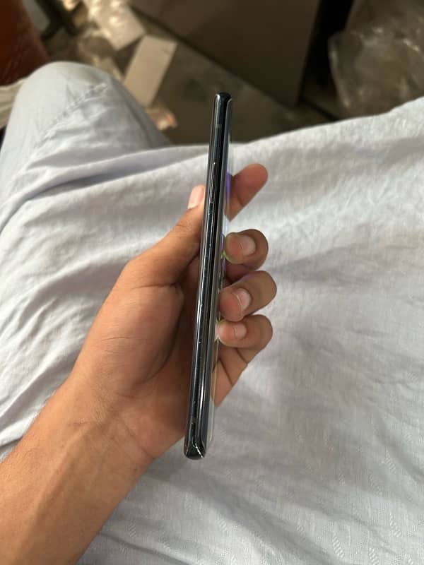 one plus 8pro 8/128 pta approved with box 1