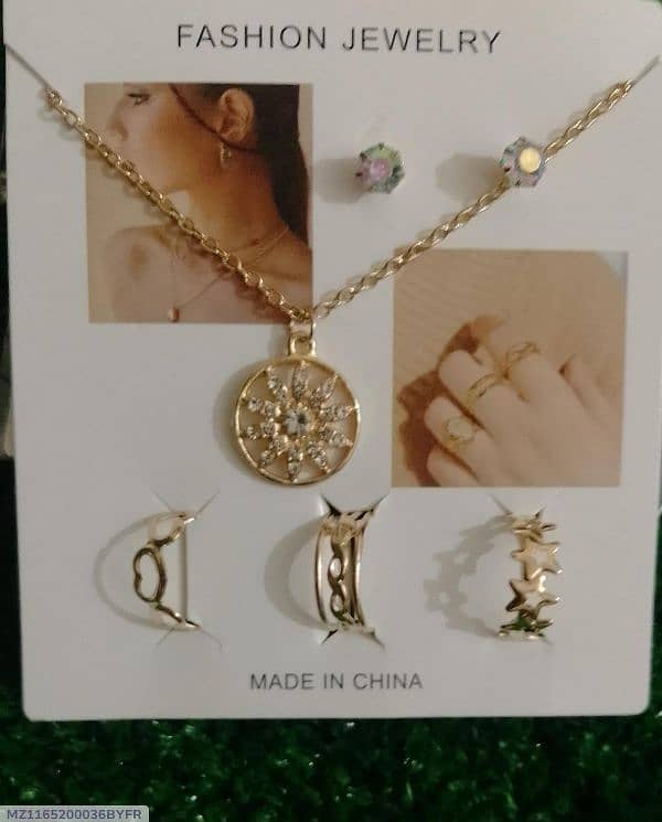 5 in 1 locket Earrings and Ring Set. 3