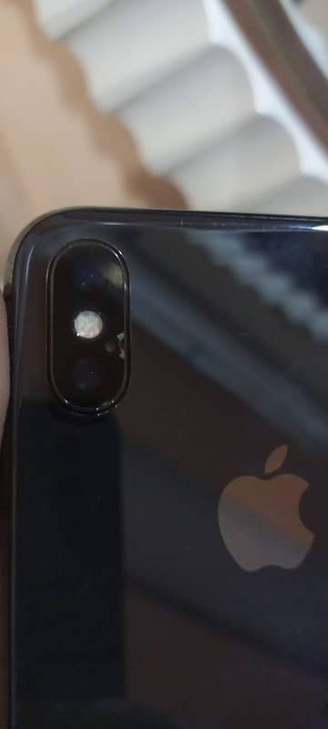 IPhone X 64gb (PTA APPROVED} Urgent sale 1