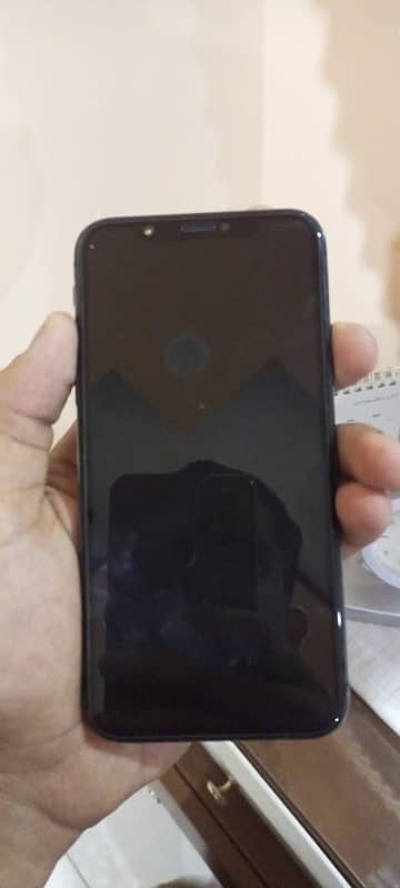 IPhone X 64gb (PTA APPROVED} Urgent sale 4