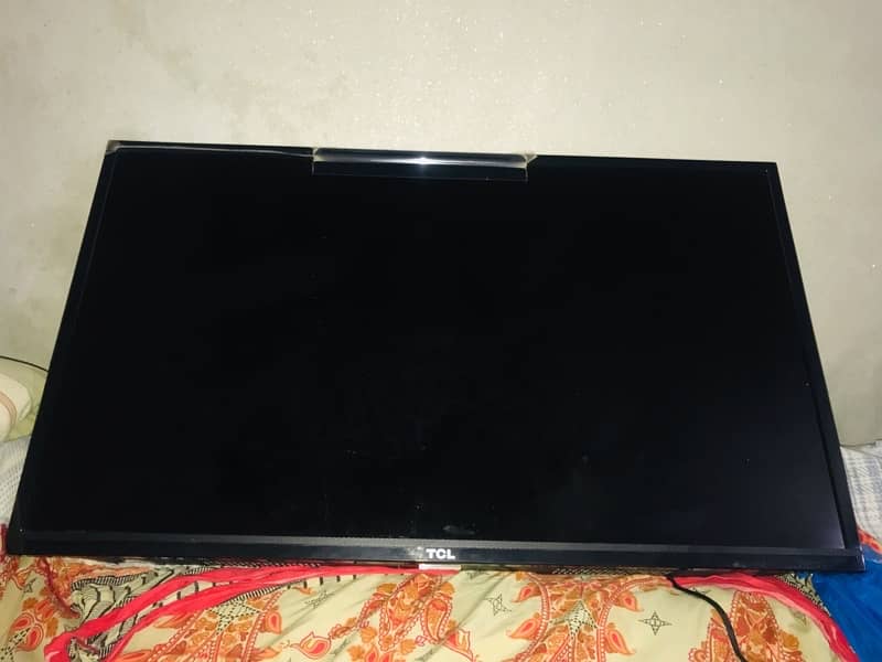 TCL LCD 2