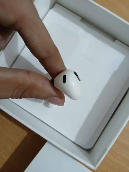 Apple Airpods 3rd Generation 11