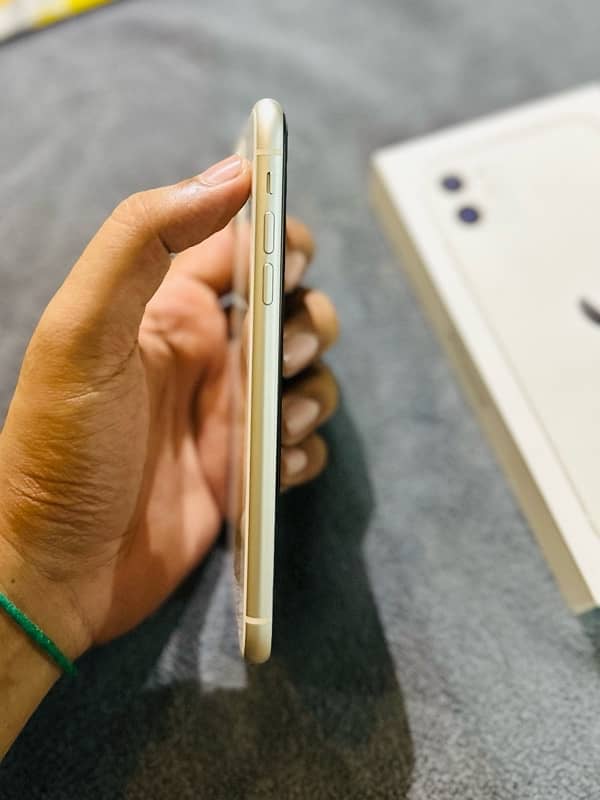 Apple iphone 11 128gb 3