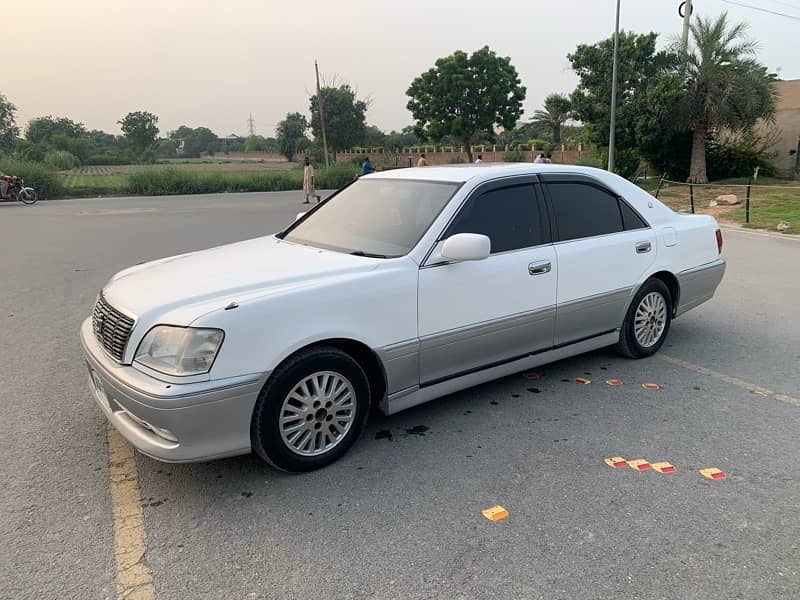 Toyota Crown 2001 1