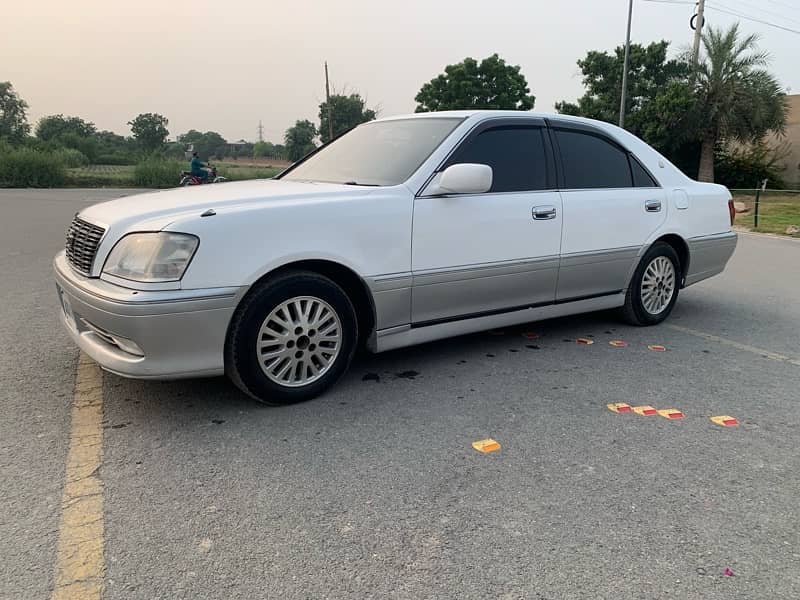 Toyota Crown 2001 5