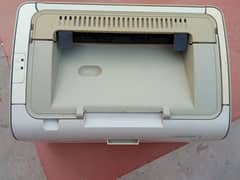 HP laserjet P1005 0