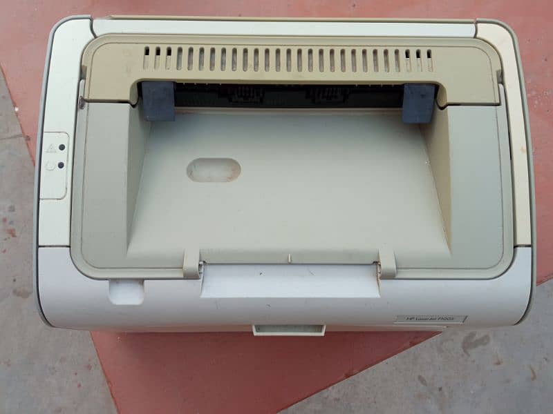 HP laserjet P1005 3