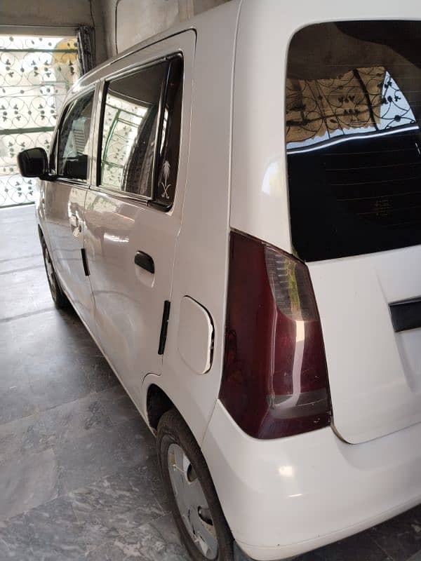 Suzuki Wagon R 2017 6