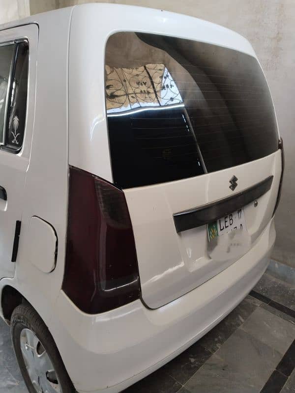 Suzuki Wagon R 2017 10