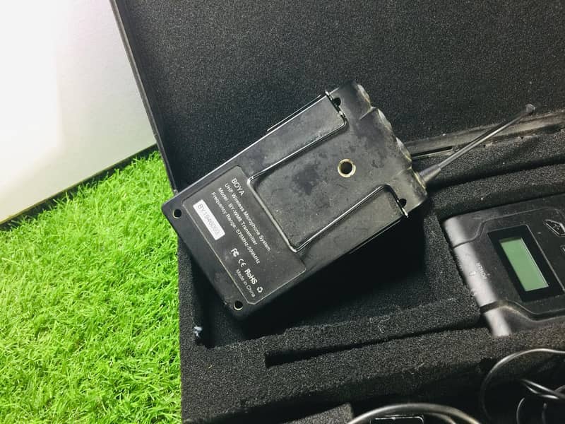 Boya WM-6 Wireless Microphone Cheap Price WM6 2