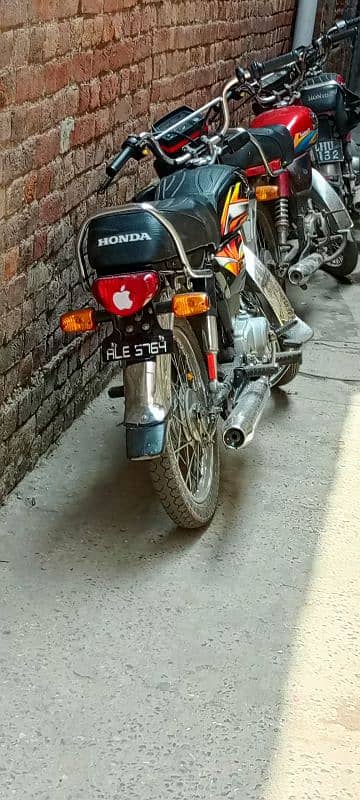 Honda CD 70 7