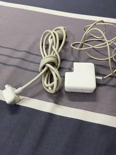 Apple MagSafe 2 - 45W Original (A1436) MacBook Charger