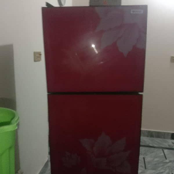 Orient fridge 3 year use  medium size 2