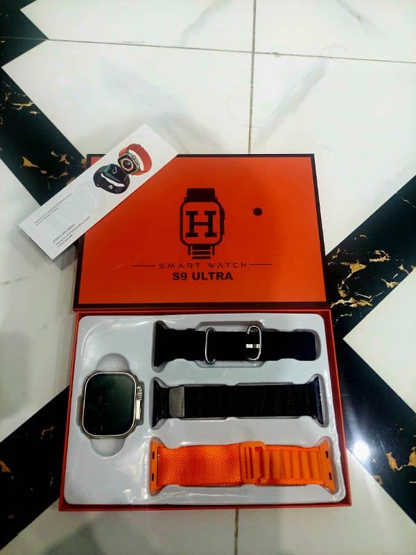 S9 Ultra 3 straps Smart watch brand new in premium quality 2