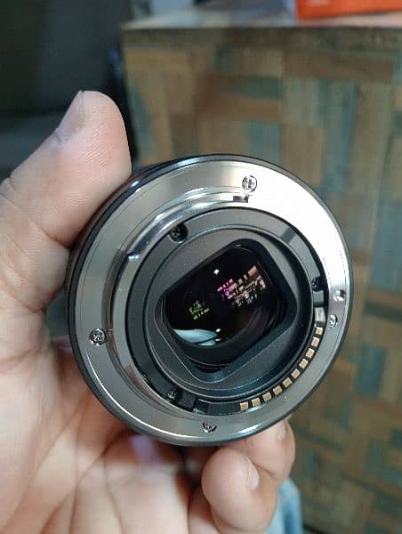 Sony 50mmf/1.8 OSS Lens 4