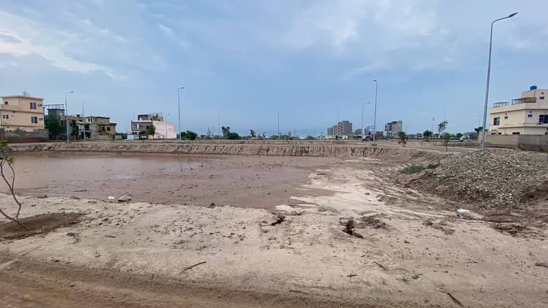 10 Marla Plot for Sale in Park View City Lahore Ideal for Modern Living 0