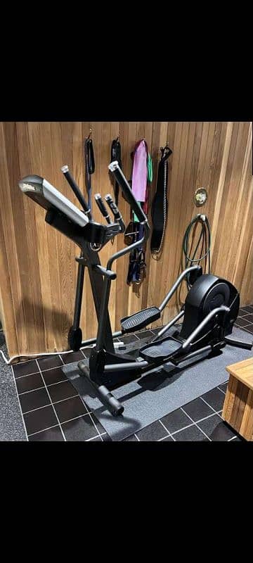 Life Fitness elliptical cross trainer Exercise machine magnetic cycle 4