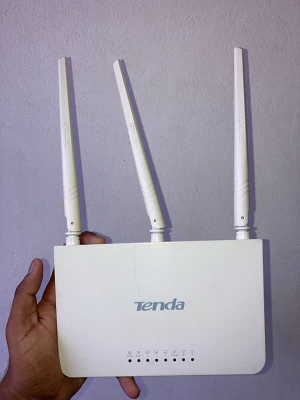 TENDA F3 Super range router 2