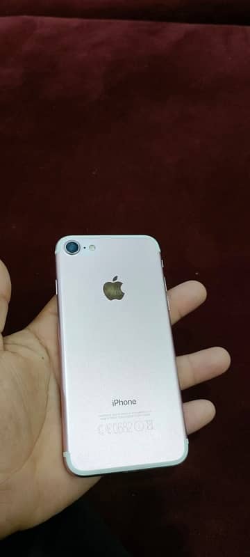 iphone 7 128gb pta approved 4