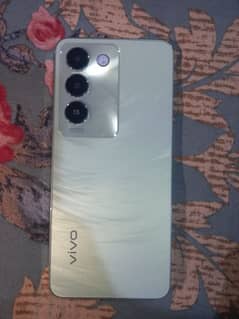 vivo y100