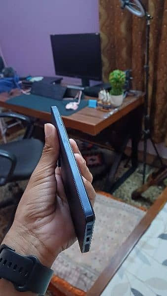 infinix note 30 pro 8gb / 256gb new condition only used in call 3