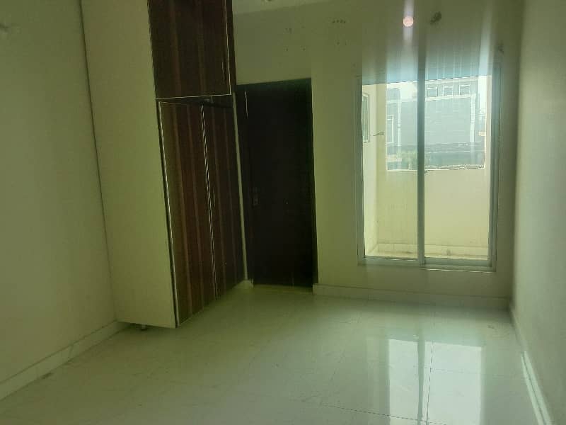 Lower portion for rent near DHA phase 5 3