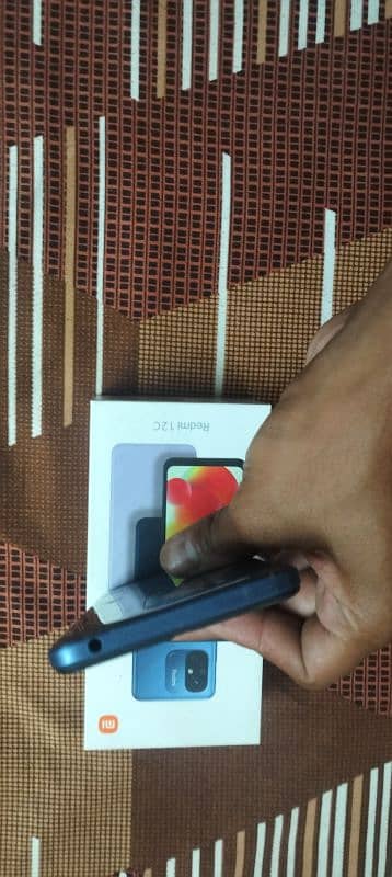 Redmi 12c 4/128gb for sell in immaculate condition 4