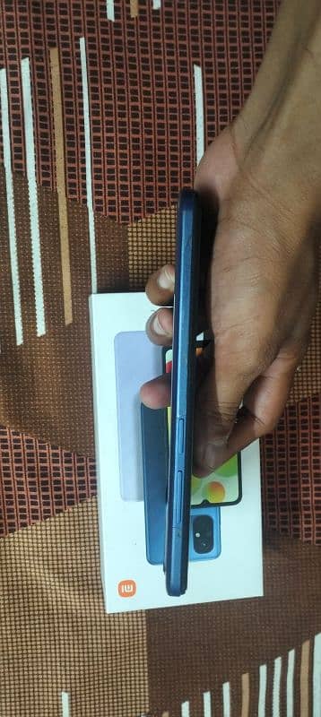 Redmi 12c 4/128gb for sell in immaculate condition 5