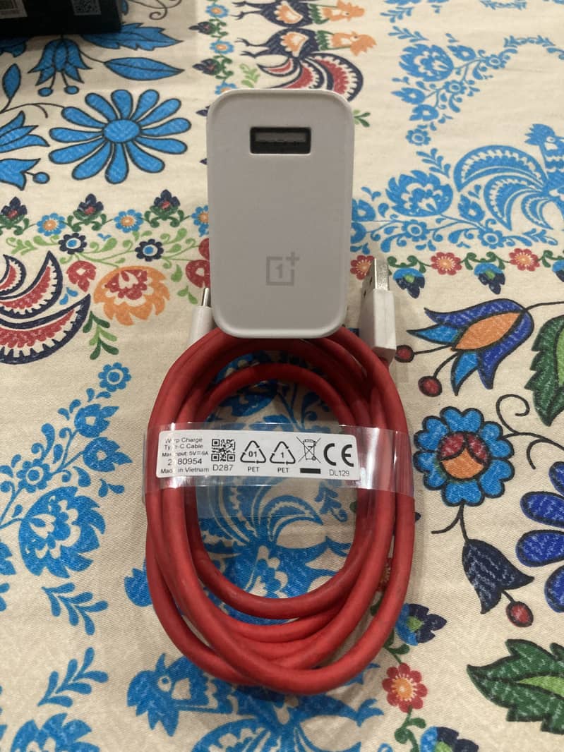 OnePlus Nord CE 5G - With Box 3