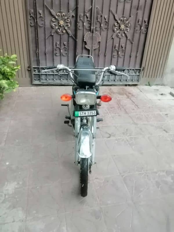 Honda cd70 for sale in sialkot 1