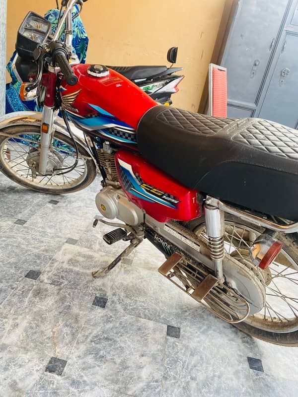 Honda 125 2024 Model 3