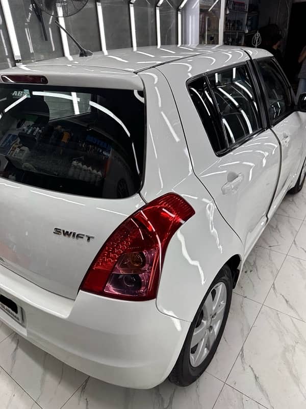 Suzuki Swift 2018 1.3 DLX Navigation 1