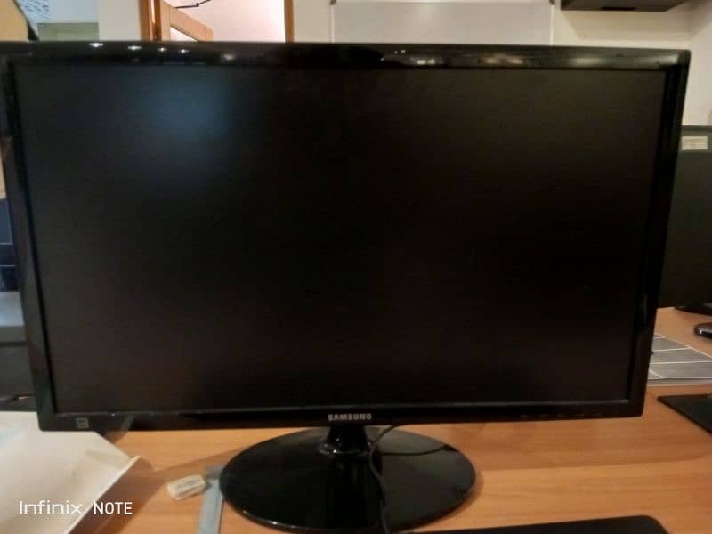 24 inch samsung led 1