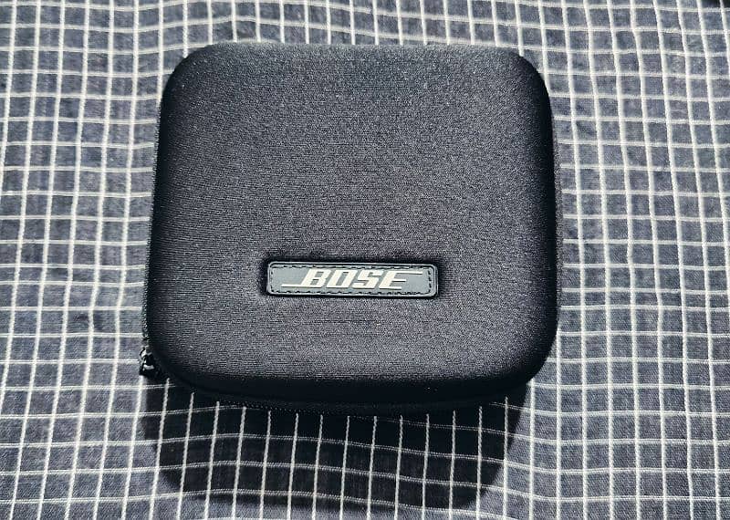 Headphone Bose 8